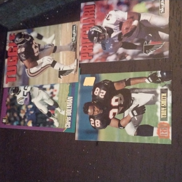 Atlanta Falcons FB Cards - Picture 5 of 6
